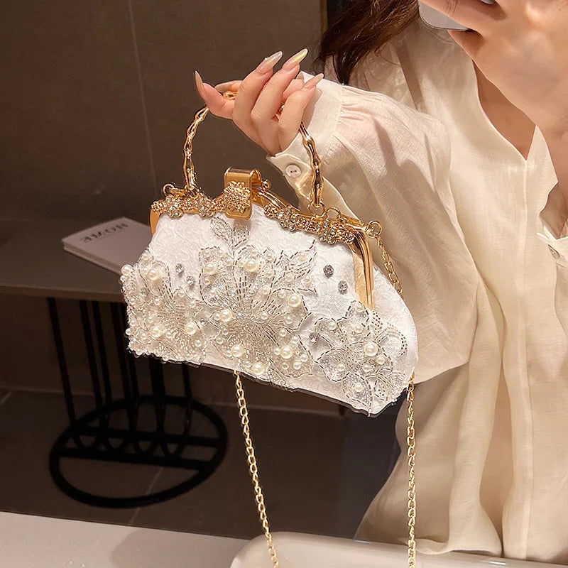 Vintage Fashion Wedding Bag Flowers Diamond Top Handle Lock Bags Chain Women Shoulder Crossbody Bag Bags Women's Handbags Purses